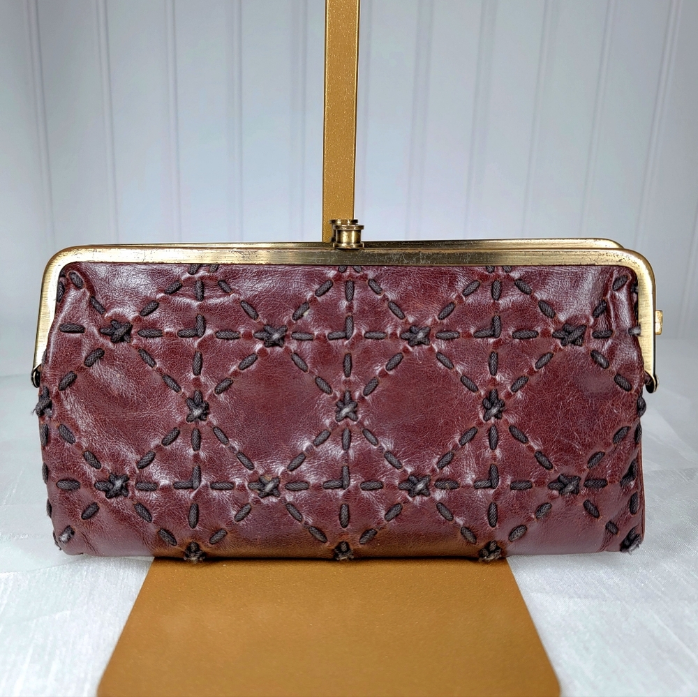 Hobo The Original Brown Leather Stitch Wallet Magnetic & Kiss Lock Closure